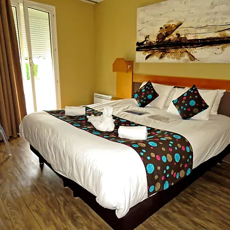 Kyriad Hotel 3*